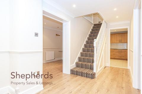 5 bedroom detached house for sale, Sheredes Drive, Hoddesdon EN11