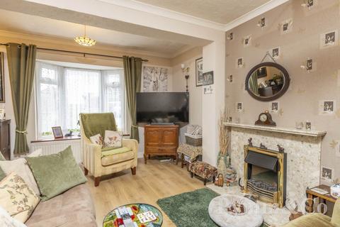 3 bedroom semi-detached house for sale, Cromwell Road, Norwich NR7