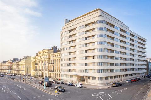 3 bedroom apartment for sale, Kings Road, Brighton