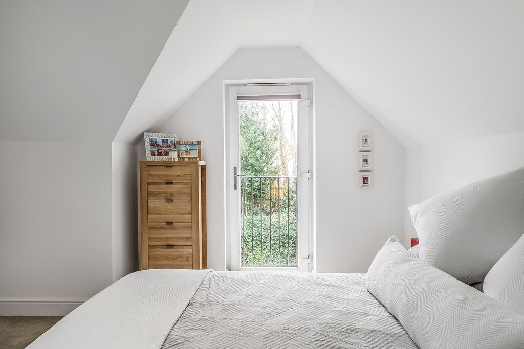 Flat-8-139-London-Road-12