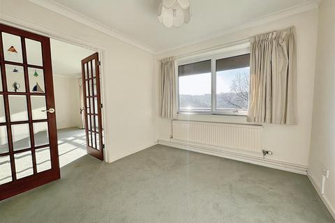 2 bedroom flat to rent, Knoll Hill, Sneyd Park, Bristol