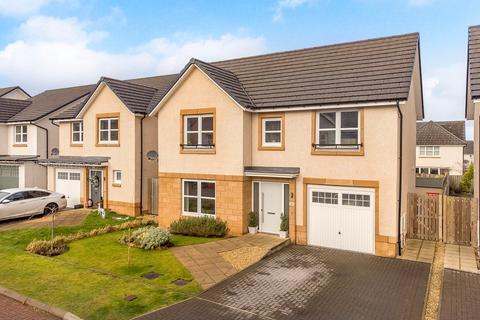 4 bedroom detached house for sale, Shiel Hall Crescent, Rosewell, EH24