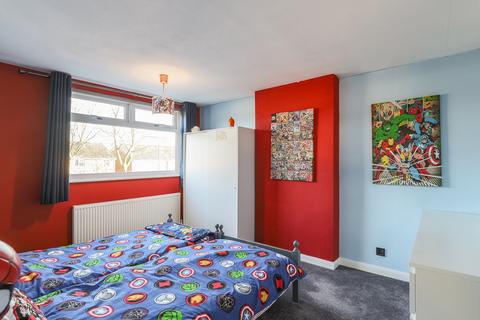 27 Irwin Drive, Nottingham, NG6 7BQ