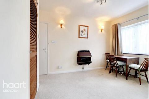 1 bedroom flat to rent, Warham Road, SOUTH CROYDON