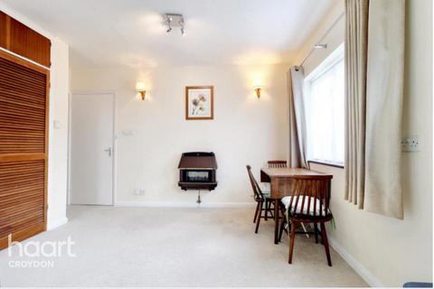 1 bedroom flat to rent, Warham Road, SOUTH CROYDON