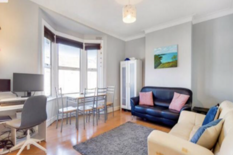 1 bedroom apartment for sale, Leyton Park Road, London