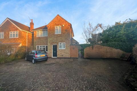 4 bedroom detached house to rent, Wyndham Close, Oadby, LE2