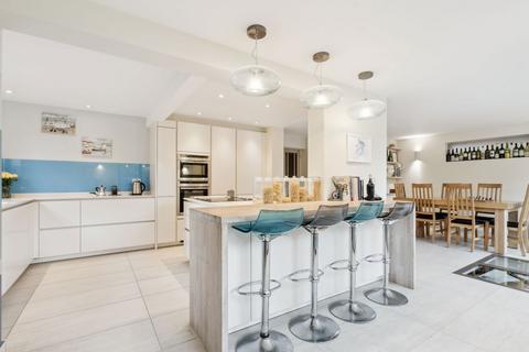 5 bedroom detached house for sale, Silsoe Road, Bedford MK45