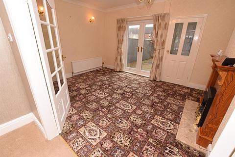 53 Grange Walk, Grimsby, DN34 4DX