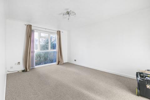 1 bedroom flat for sale, Gaddesden Grove, Welwyn Garden City, AL7