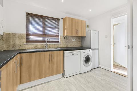 1 bedroom flat for sale, Gaddesden Grove, Welwyn Garden City, AL7