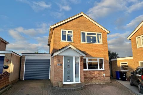 3 bedroom detached house for sale, Waggoners Way, Bugbrooke, Northampton, NN7 3QT