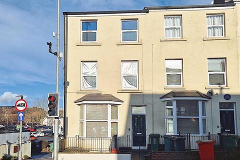 Heavitree Road, Exeter, EX1 2LG