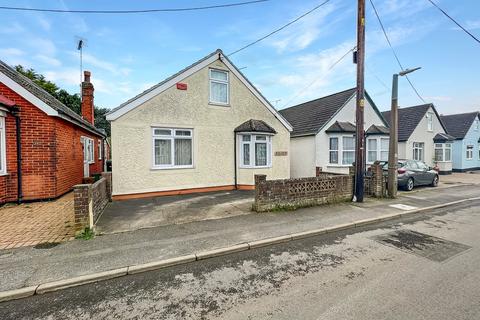 4 bedroom detached bungalow for sale, College Road, Braintree, CM7