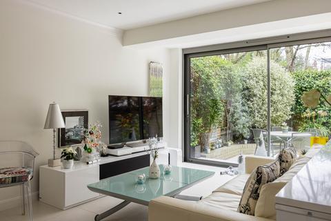 4 bedroom end of terrace house for sale, London W14