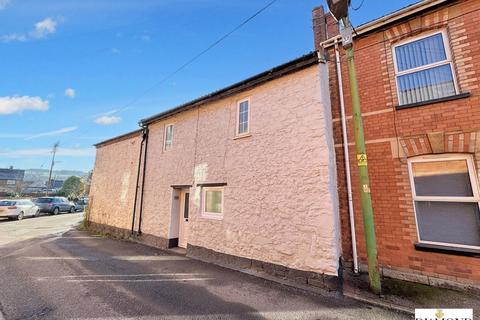 2 bedroom terraced house for sale, Chapel Street