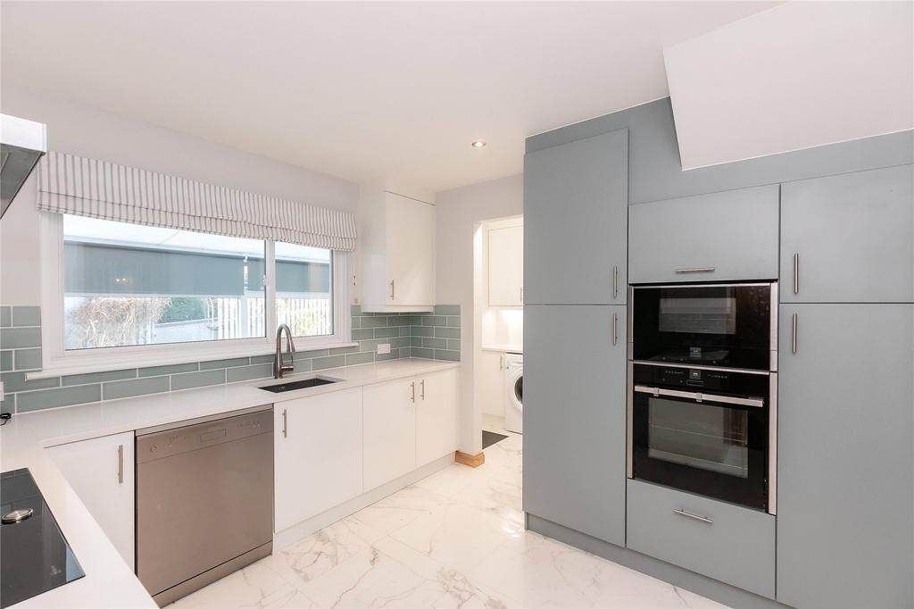 Kitchen Alt View
