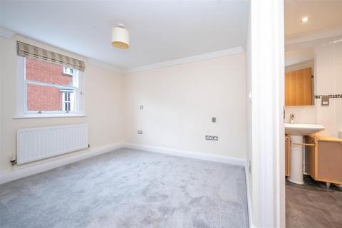 2 bedroom flat to rent, Guild Street, Stratford-Upon-Avon CV37