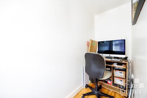 425 Basingstoke Road, Reading, RG2 0JF