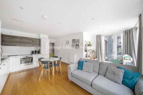 1 bedroom flat for sale, High Road, North Finchley