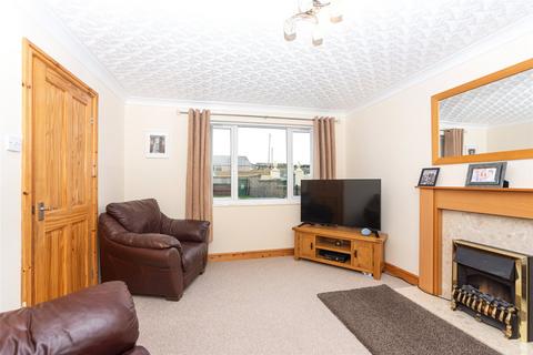 3 bedroom terraced house for sale, Maes Meurig, Gwalchmai, Caergybi, Anglesey, LL65