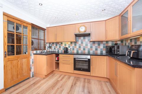 3 bedroom terraced house for sale, Maes Meurig, Gwalchmai, Caergybi, Anglesey, LL65