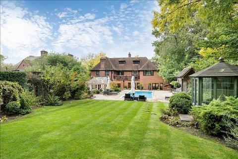 5 bedroom detached house for sale, Winterstoke Gardens, Mill Hill, NW7