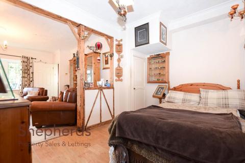 169 Trinity Lane, Waltham Cross, EN8 7EP