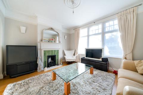 4 bedroom semi-detached house for sale, Winscombe Crescent, Ealing, W5