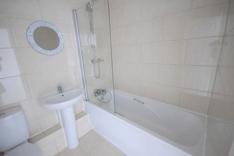 2 bedroom property to rent, Raleigh Close, South Shields