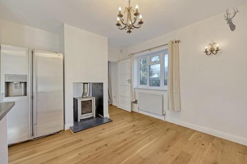 15 Centre Drive, Epping, CM16 4JH