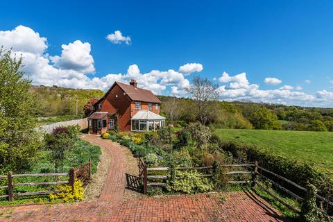 3 bedroom detached house for sale, Spout Lane, Crockham Hill, Edenbridge, Kent