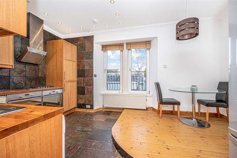 197 Baldridgeburn, Dunfermline, KY12 9EG