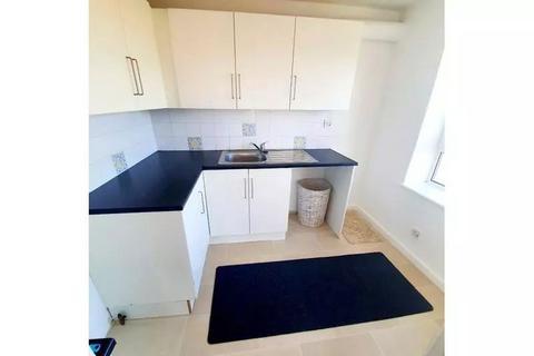 1 bedroom flat for sale, Manston Road, Ramsgate, Kent, CT12 6HS