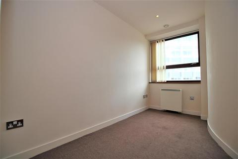 2 bedroom apartment to rent, Metropolitan Apartments, Lee Circle, Leicester