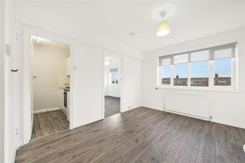 1 bedroom apartment to rent, Kimber Road, London