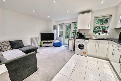 2 bedroom flat for sale, Bournemouth