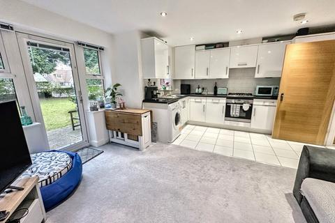 2 bedroom flat for sale, Bournemouth