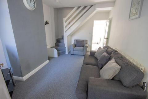 3 bedroom terraced house to rent, Derby DE22