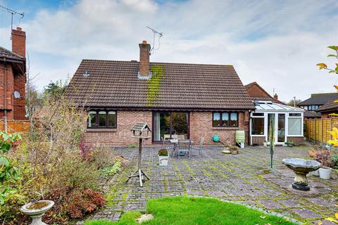 2 Chilgrove Gardens, Wolverhampton, WV6 8XP