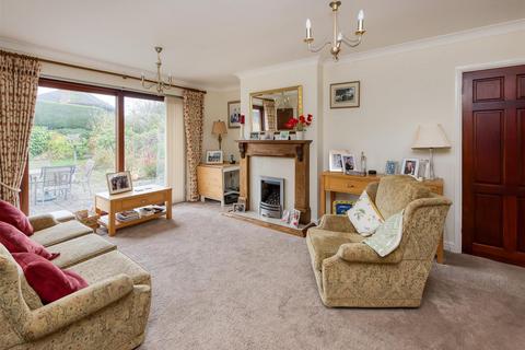 2 Chilgrove Gardens, Wolverhampton, WV6 8XP