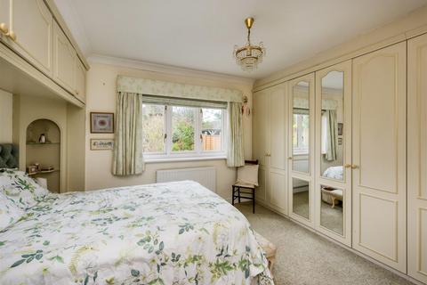2 Chilgrove Gardens, Wolverhampton, WV6 8XP