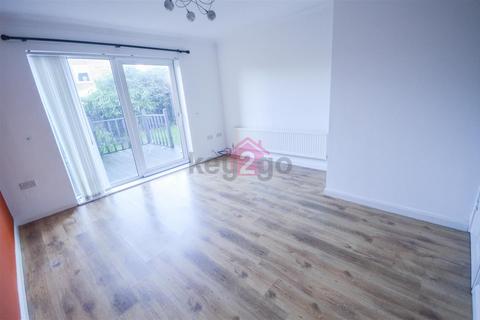 3 bedroom end of terrace house for sale, Norgreave Way, Halfway, Sheffield, S20