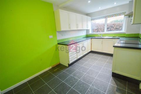 3 bedroom end of terrace house for sale, Norgreave Way, Halfway, Sheffield, S20