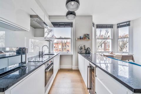 2 bedroom apartment for sale, Brondesbury Villas, London, NW6