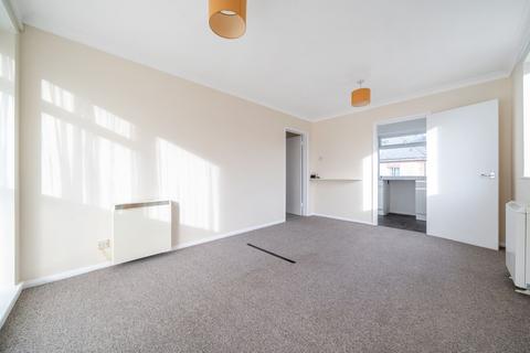 1 bedroom flat for sale, Victoria Drive, Oakwood Court Victoria Drive, PO21