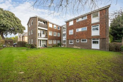 1 bedroom flat for sale, Victoria Drive, Oakwood Court Victoria Drive, PO21