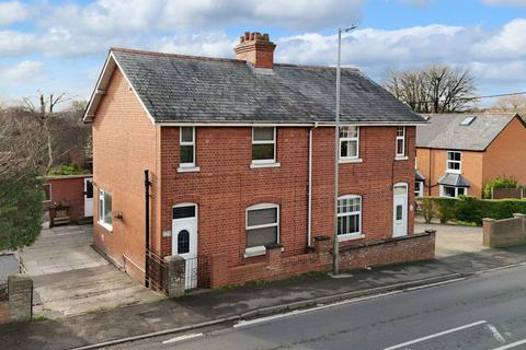 174 Andover Road, Ludgershall, Andover, SP11 9NE
