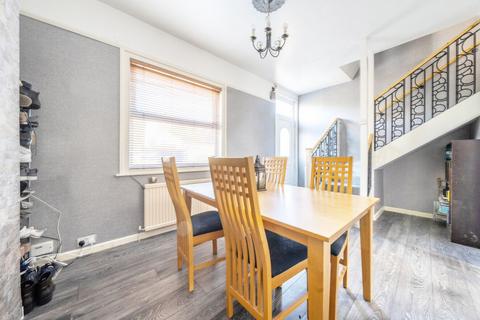 174 Andover Road, Ludgershall, Andover, SP11 9NE