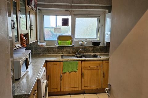 undefined, Gaywood Close, London SW2